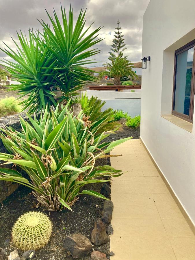 Habitaciones Tia Ela Yaiza  Bagian luar foto